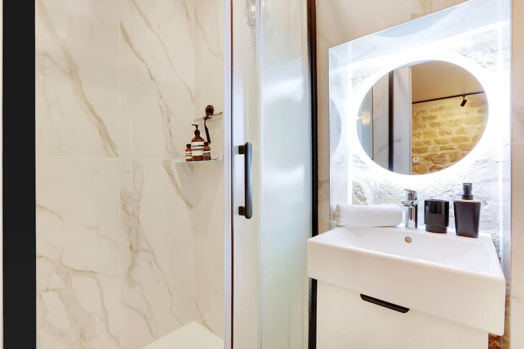 Gembnb Luxury Apartment In Paris - Abbesses - Montmartre エクステリア 写真